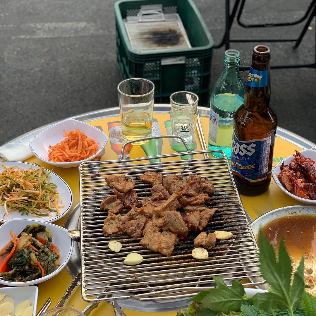부자돼지숯불갈비 이미지